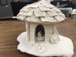 OHS Sculpture and Ceramics Class Pushes Students’ Artistic Abilities