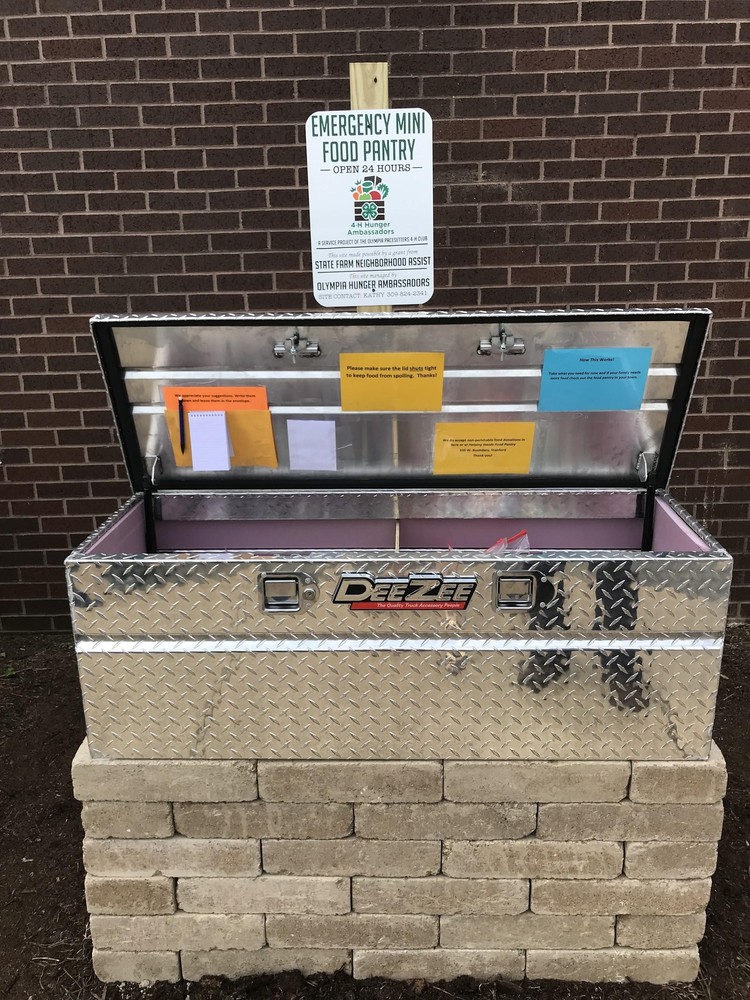 Mini Food Pantry Available at OHMS